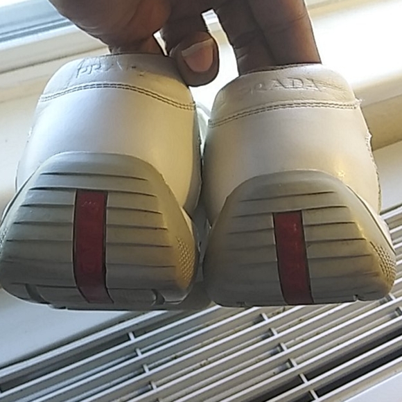 Men's Prada shoe size 8 runs big more like 10 - Picture 6 of 6
